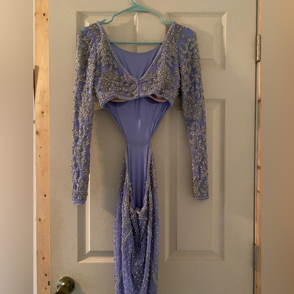 Long sleeve Sherri Hill prom dress - Picture 3 of 5